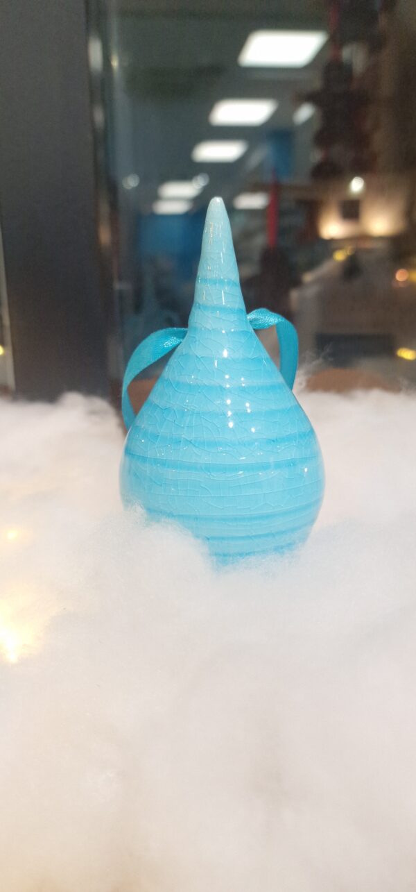 Glacier Drop Bauble
